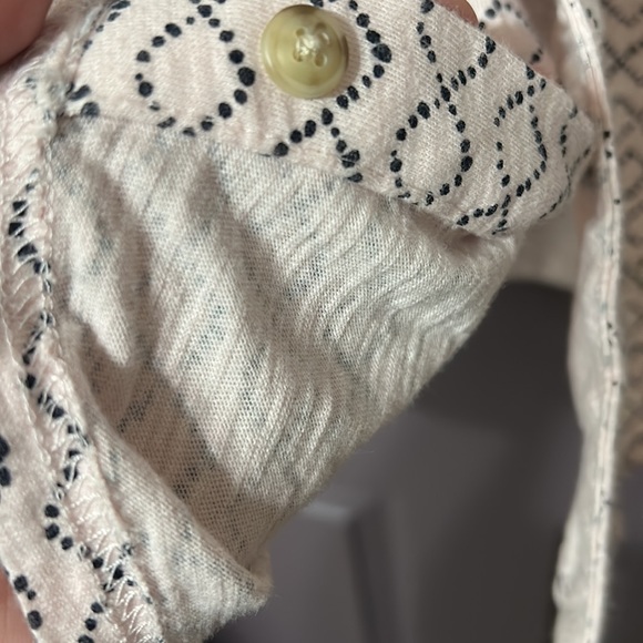 Goodfellow & Co size XL gender neutral light pink cotton button down - Picture 3 of 4